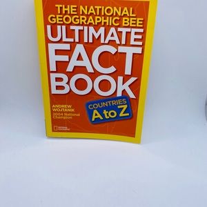 NWT National Geographic Bee Ultimate Fact Book:Countries A To Z: Andrew Wojtanik